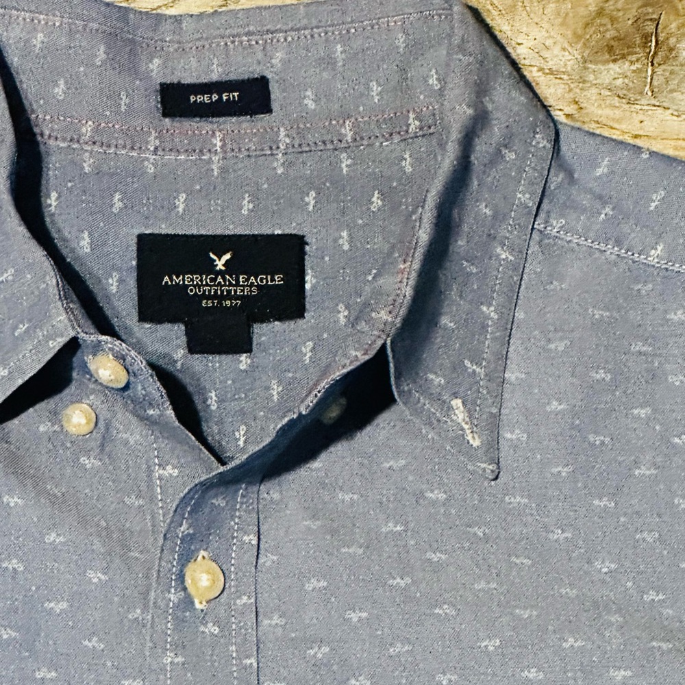 American Eagle Outfitters Men's Prep Fit Long Sleeve Shirt Button Plaid, Size M